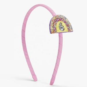 Diademas de Plástico Arcoíris al por Mayor con Elementos de Dibujos Animados y Estrellas para Niñas - Accesorios para el Cabello de Princesa con Lentejuelas Coloridas para Cumpleaños - Product Image 3