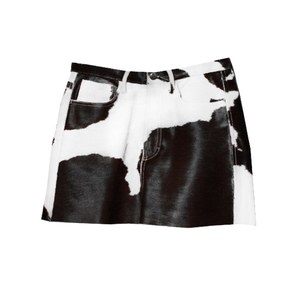 Minifalda de cuero con pelo de vaca al por mayor para mujer, estampado animal, casual, shorts de cuero rectos, cintura regular brillante - Product Image 2