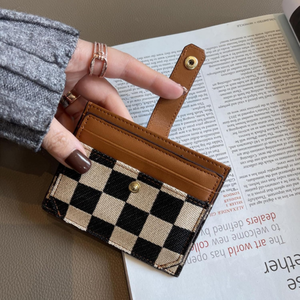 Cartera Corta de Piel Sintética de Lujo para Hombre y Mujer, con Cierre de Cremallera y Broche, Impermeable, con Bloqueo RFID y Decoración de Botones, Venta al Por Mayor de Fábrica - Product Image 2