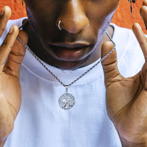 Boussole Lion ST CHRISTOPHE Jésus Femmes Bijoux Charme Corde Chaîne 18K Réel Plaqué Or En Acier Inoxydable Hommes Pièce Pendentif Collier - Product Image 5