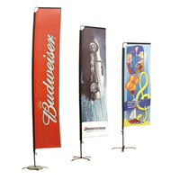 Bannière de drapeau de plage rectangulaire en tissu personnalisé avec base et poteau pour la publicité d'événements de promotion commerciale en plein air