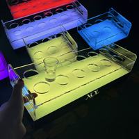 Plateau de service lumineux LED en acrylique personnalisé avec logo imprimé, alimenté par prise, rechargeable, support de verres lumineux colorés en forme de balle