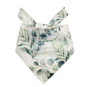 Bandana pour chien personnalisée avec logo, épaisse et grande, en polyester, à motif imprimé printanier, vente en gros - Product Image 3