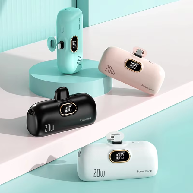 Mini 5000mah Power Bank with Type C Fast Charging PD20W External Cable Portable Cable Pocket Charger 20W Output Holder