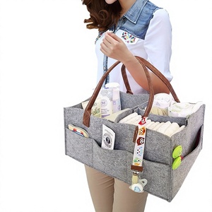 Bolsa de Pañales de Gran Capacidad de Tela No Tejida, Organizador de Almacenamiento con Borde Gris y Diseño de Compartimentos para Artículos Esenciales del Bebé - Product Image 5