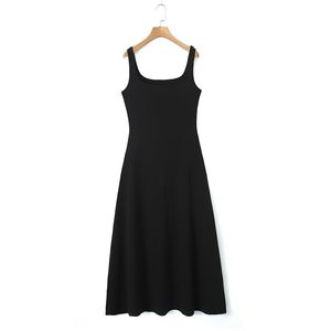 Vestido Largo Elegante de Tirantes Finos con Cuello Cuadrado y Cintura Ajustada para Mujer Talla Grande, Color Sólido, Modelo N8940, Marca Runqi - Product Image 1