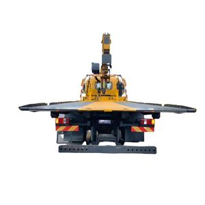 Camions grue hydrauliques Sinotruk HOWO neufs de 20 000 kg à vendre au Togo - Product Image 2