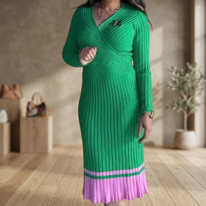 Alpha |   Kapa |   Robe rose AKA de la sororité Alpha pour femmes - Product Image 3