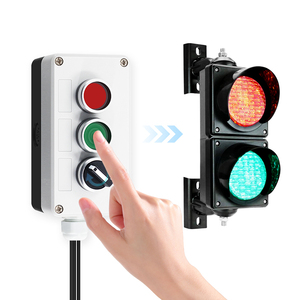 Semáforo LED RG <span class=keywords><strong>de</strong></span> 100 mm y 4 pulgadas para estacionamiento con <span class=keywords><strong>control</strong></span> por botón - Product Image 1