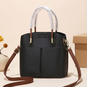 Ce sac à bandoulière à une épaule est une maman élégante qui <span class=keywords><strong>va</strong></span> bien avec toutes sortes de tenues. C'est une nouvelle main de mode d'été 2024 - Product Image 4