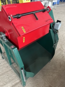 Machine de polissage et de meulage de tambour à eau de 50 L pour la finition de surface des pièces métalliques, ébavurage de l'acier inoxydable et de l'aluminium - Product Image 4