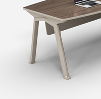 Bureau de direction moderne en bois, poste de travail modulaire extensible, design contemporain en panneaux, usage commercial