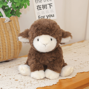 Peluche di Agnello Accovacciato Super Morbido Multicolore, Simpatico Animale di Peluche a Forma di Pecora per Bambini, Decorazione per Cameretta, Regali e Vendita all'Ingrosso - Product Image 5