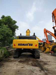 Excavatrice Komatsu PC400 d'occasion, modèle 2020, 40 tonnes, godet 6m³, moteur et pompe, personnalisée en usine, d'origine - Product Image 3