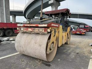 โรลเลอร์ถนน dynapac CC421โร้ดโรลเลอร์แบบใช้ CC522 ca25d cA30D มือสอง - Product Image 2