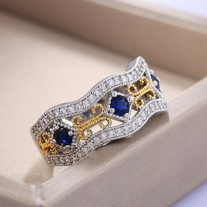 Bague Cocktail F279 en Argent 925 avec Saphir Rond Taille Brillant et Sertissage Pavé – Bijou Fin pour Femme, Idéal Fiançailles - Product Image 3