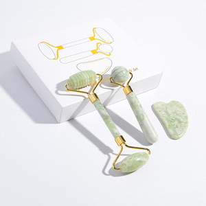 <span class=keywords><strong>Pietra</strong></span> di giada naturale viso Beauty Set Xiuyan Jade Roller e Gua Sha massaggiatore per il viso strumento per Anti invecchiamento - Product Image 3
