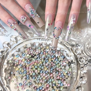 Decoración de Uñas de Alta Calidad, Piedras de Cristal Redondas Mini con Base Plana, Mezcla de Colores, Brillantes, Blancas, para Arte de Uñas - Product Image 1