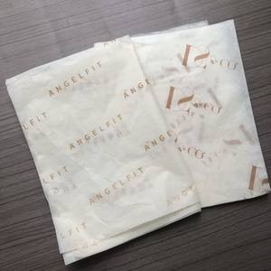 Papier de soie abricot personnalisé avec logo doré - Emballage de luxe pour vêtements et cadeaux - Papier d'emballage biodégradable - Product Image 1
