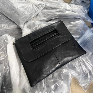 Borse a Tracolla in Pelle Morbida con Cinturino, Pochette a Busta, Vendita all'Ingrosso - Product Image 3