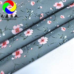 Venta al por mayor 100% poliéster Floral Cey Airflow tela impresa digital personalizada Cey crepé tela arrugada <span class=keywords><strong>para</strong></span> vestido de mujer - Product Image 5