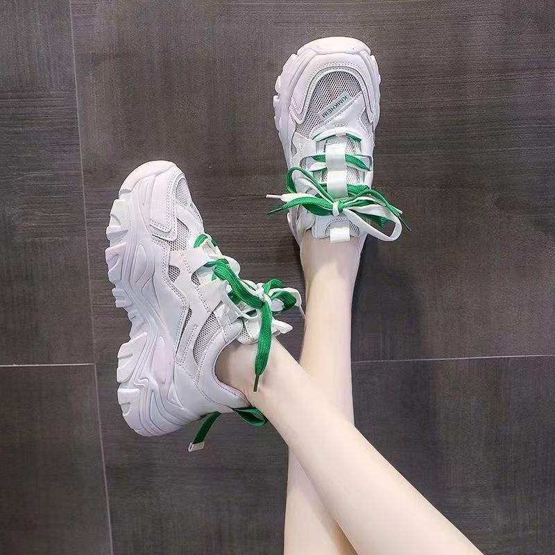 สีเขียว