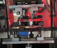 Machine d'essai de traction universelle avec mâchoires à coin, capacité de 20KN, précision de 1%, moteur servo, largeur effective de 390mm