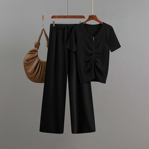 ชุดเซ็ตไหมพรมถักลายริบแบบมินิมอลสำหรับฤดูร้อน เสื้อยืดซิปหน้าทรงหลวม กางเกงขายาวทรงกว้าง สไตล์ลำลองเก๋ไก๋สำหรับผู้หญิง - Product Image 3