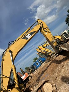 Excavadora de cadenas 320BL usada en excelente estado, excavadora Cat 320C en venta, CAT 320C 320cl usada para construcción, movimiento de tierras, hidráulica - Product Image 4