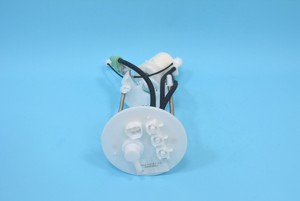 Rakitan <span class=keywords><strong>Filter</strong></span> Bahan Bakar Jepang 77020-35151 77020-60382 untuk LS460 460L Kondisi Baru Bahan Kertas <span class=keywords><strong>Filter</strong></span> Termasuk Penutup 1 - Product Image 2