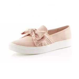 Nuove Scarpe Bianche Personalizzate a Basso Prezzo con Fiocco, Slip-on, Scarpe Basse da <span class=keywords><strong>Donna</strong></span>, <span class=keywords><strong>Sneakers</strong></span> Casual Femminili - Product Image 1