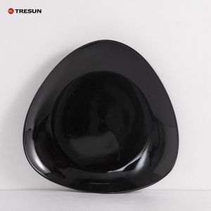 ชุดจานเซรามิคเคลือบสีดำรูปทรงไม่สมมาตรสำหรับงานเลี้ยงแต่งงานระดับไฮเอนด์ 18 20 24 32 ชิ้น - Product Image 5