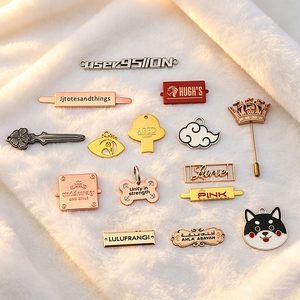 Plaques métalliques gravées personnalisées, étiquettes métalliques avec logo personnalisé pour vêtements et accessoires - Product Image 2