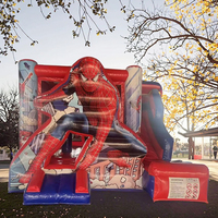 Château gonflable QIQU 4x4m (13x13 pieds) rouge et bleu pour fête d'anniversaire d'enfants, château gonflable de super-héros