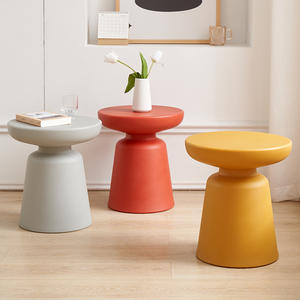 Table basse en plastique pour usage domestique, petite table d'appoint de couleur macaron pour petits salons, mobilier moderne minimaliste et mobile pour la maison - Product Image 1