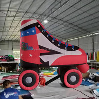 Modèle de patin à roulettes gonflable géant avec impression graphique personnalisée, patin gonflable pour patinoire, centre commercial, événement sportif, décoration
