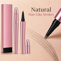 Crayon à sourcils avec pointe de précision pour des sourcils naturellement définis, crée des traits doux comme des mèches de cheveux, fini mat naturel toute la journée