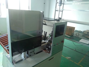 Machine de tri et de test automatique des cellules de batterie lithium-ion 10 canaux 33140 26650 21700 18650 - Product Image 3