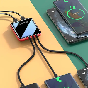 Banco de Energía de Alta Capacidad de 10000 mAh, Logotipo Personalizado OEM, Bancos de Energía Portátiles con Pantalla Digital, Carga Rápida, Cable Integrado - Product Image 2