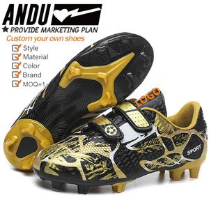 Chaussures <span class=keywords><strong>de</strong></span> football <span class=keywords><strong>Taille</strong></span> <span class=keywords><strong>28</strong></span>-38 pour enfants garçons 12 ans chaussures <span class=keywords><strong>de</strong></span> football pour enfants chaussures <span class=keywords><strong>de</strong></span> football <span class=keywords><strong>de</strong></span> futsal d'intérieur bon marché pour enfants - Product Image 2