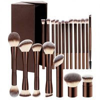 Ensemble de 20 pinceaux de maquillage professionnels en nylon avec pinceau plat et pinceau correcteur, y compris une éponge et un coffret de rangement en carton