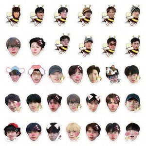 Etiquetas Adhesivas de Vinilo PVC Resistentes a los Rayos UV para Computadora, Estilo Kpop, para Decoración de Autos, Regalos y Promociones - Product Image 3