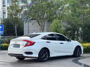 Sedán Civic 2019 2020 2021, Tracción Delantera, Automático, Usado, Gasolina, Techo Solar Único, Asientos de Cuero, Cámara Trasera - Product Image 5