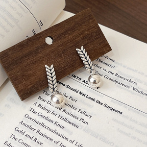 Yinruitai S925 Sterling <b>Silver</b> Wheat <b>Stud</b> Earrings For Women Korean Style Fashionable Luxury Everyday Wear - Product Image 2