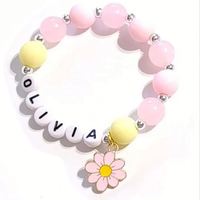 Mignon Coloré Shell EVELYN Lettre Perlée Bracelet À La Main Lettre Déclaration Coloré Perle Bracelet pour Filles Enfants