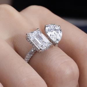Bague pour femme Messi Jewelry MSR-2030 PT950 avec diamant de laboratoire et émeraude en forme de poire - Product Image 6