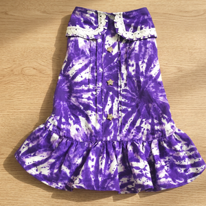 Vestido morado para mascotas con encaje, botones y volantes para perros pequeños y gatos - Product Image 3