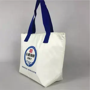 उच्च गुणवत्ता वाले कस्टम लोगो बड़े अछूता भोजन वितरण के लिए कूलर बैग अछूता दोपहर के भोजन के निविड़ अंधकार थर्मल अछूता खाद्य बैग