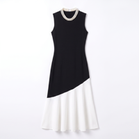 Robe en tricot élégante noire et blanche contrastée sur mesure ODM pour femmes, robe midi asymétrique sans manches à blocs de couleur, vente en gros