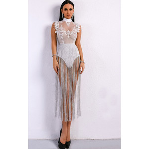 Abito grigio con frange e nappe - Product Image 1